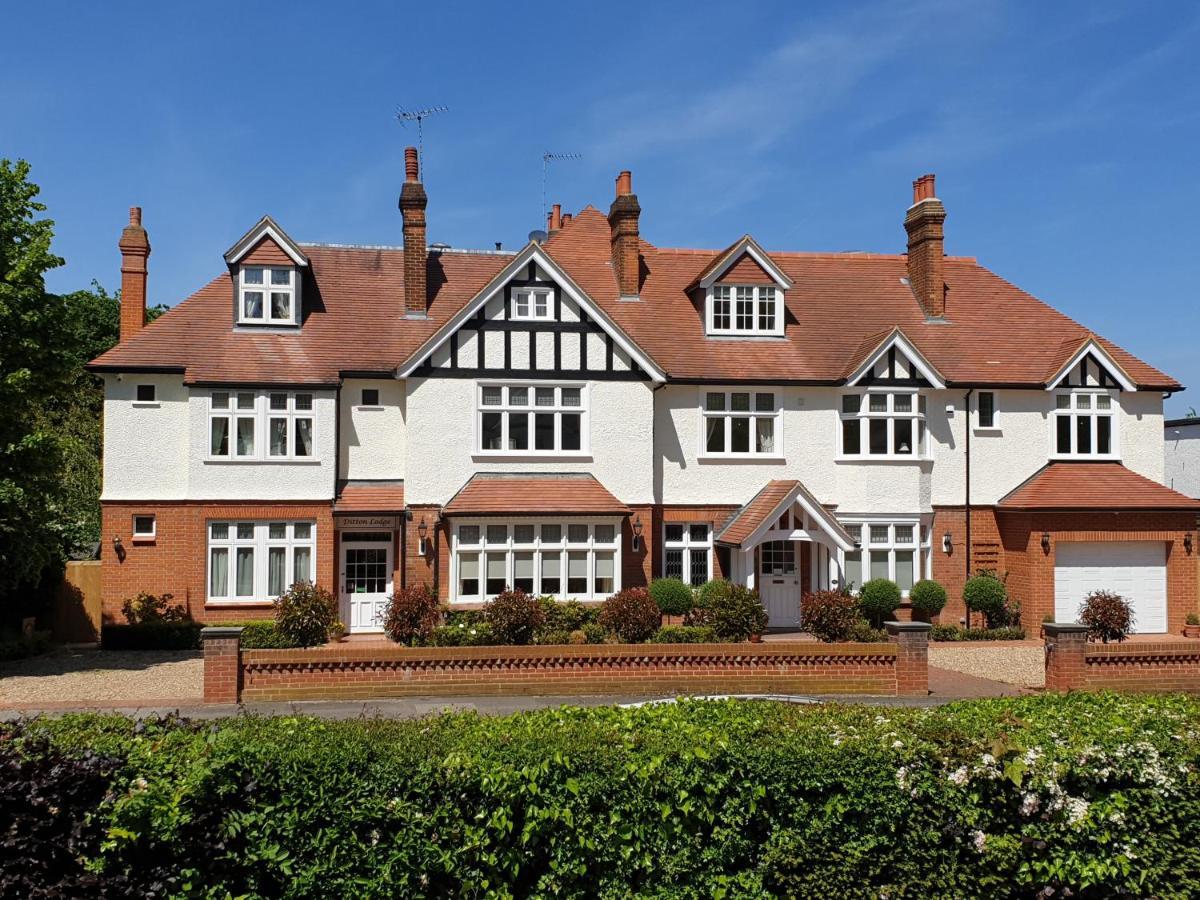 Ditton Lodge Kingston upon Thames  Exterior photo